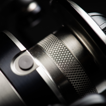 Spinning reel Savage Gear SGS8