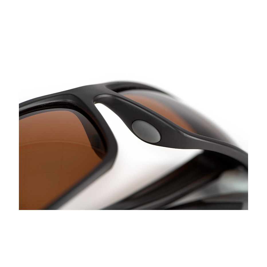 Rapala - Matériel de Pêche - Precision Skye - Lunettes Polarisantes 100% Anti UVA-UVB - Fabriquées et peintes à la main en Italie - Verres Gris avec Traitement Anti-Reflet Miroir Bleu Rapala - Matériel de Pêche - Precision Skye - Lunettes Polarisantes 100% Anti UVA-UVB - Fabriquées et peintes à la main en Italie - Verres Gris avec Traitement Anti-Reflet Miroir Bleu
