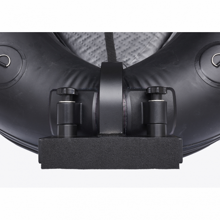 Soporte de motor Savage Gear Pointy Bow Belly Boat Engine Bracket 3 Pads