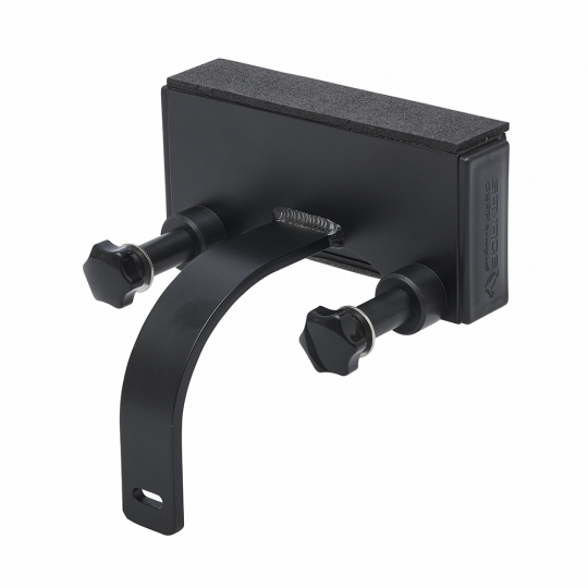 Soporte de motor Savage Gear Pointy Bow Belly Boat Engine Bracket 3 Pads