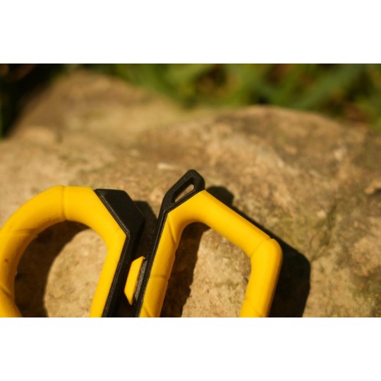 Tijeras para Hilo Trenzado Black Cat HD