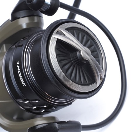 Carrete spinning Savage Gear Thoriz