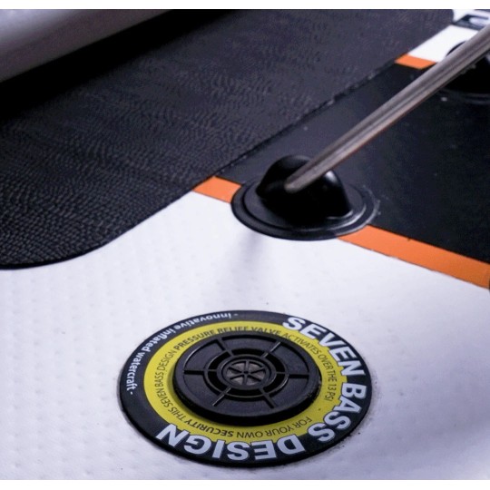 Float Tube Seven Bass Flatform 2025