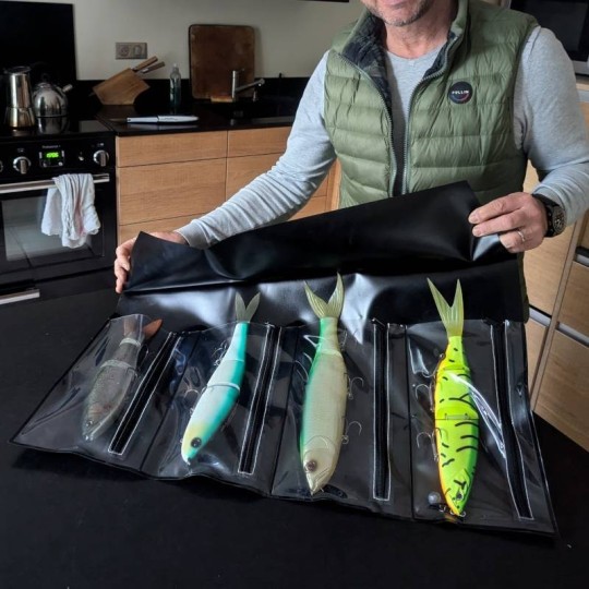 Bolsa pequeña para señuelos HPA Lure Roll XL Bigbaits – 4 Espacios