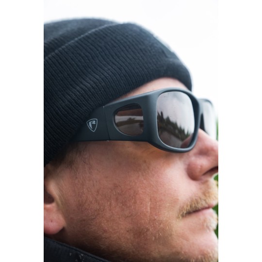 Gafas Polarizadas Fox Rage Overwrap - Compatibles con Gafas de Vista
