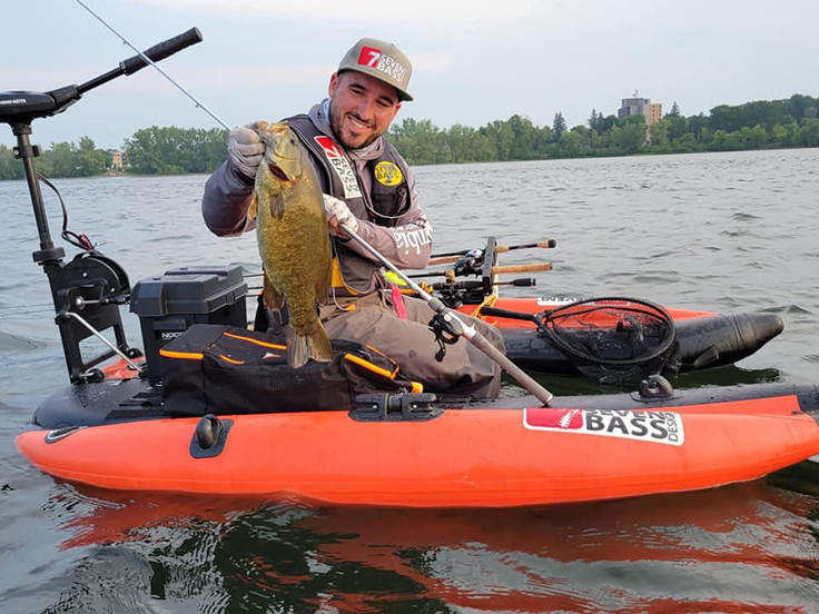 7 accessoires pour votre Float Tube - Leurre de la pêche