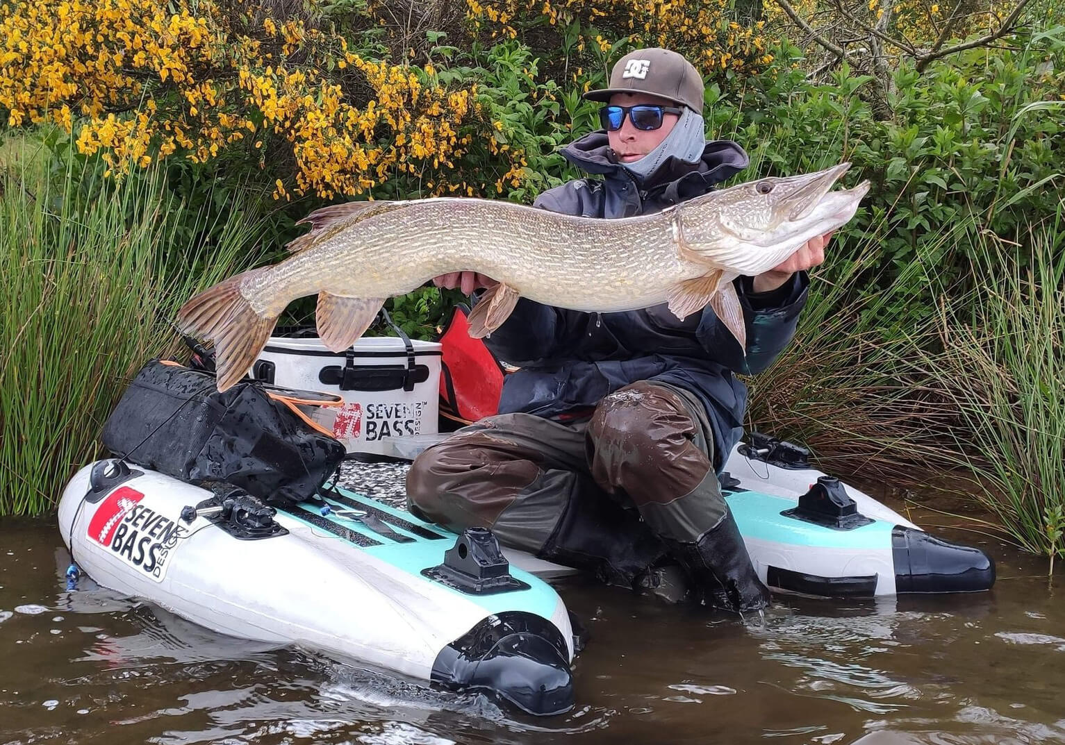 float tube seven bass design